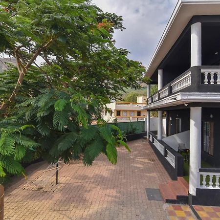 Empyrean Stay Ll 3Bhk Ll Jaguar Villa Ll Ac Ll Pvt Pool Ll Luxury Lonavala Eksteriør billede
