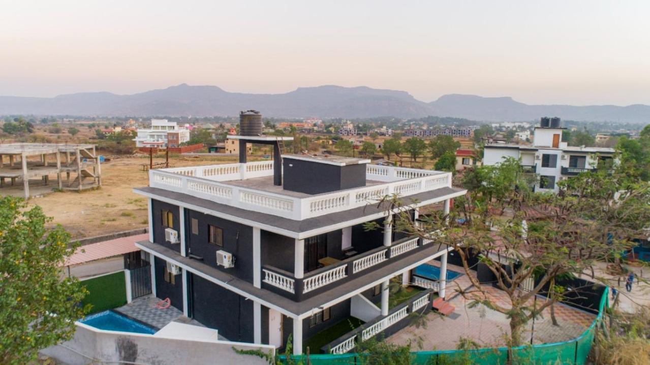 Empyrean Stay Ll 3Bhk Ll Jaguar Villa Ll Ac Ll Pvt Pool Ll Luxury Lonavala Eksteriør billede